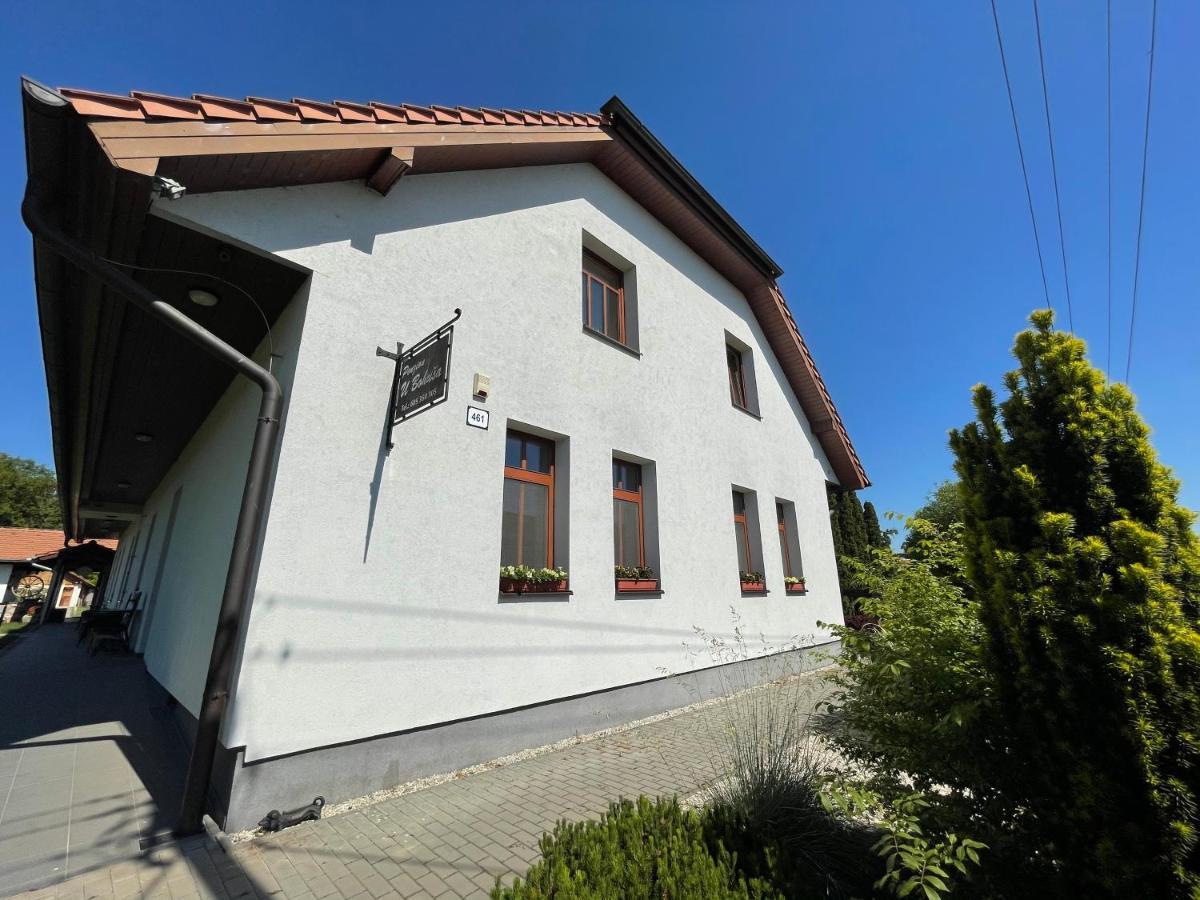 Penzion U Bohuša Lednice Exterior foto